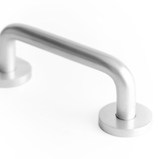 Aluminium SAA Door Pull D Handles Round Bar By Ironmongery World IMW108297