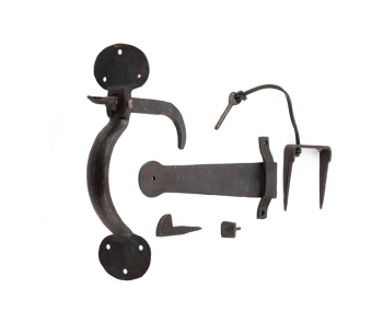 Valley Forge Gate Catches 200x30x7mm BEESWAX Valley Forge Gate Catches 200x30x7mm BEESWAX